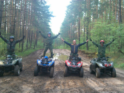 Групповой заезд на квадроциклах - корпоративный отдых Минск